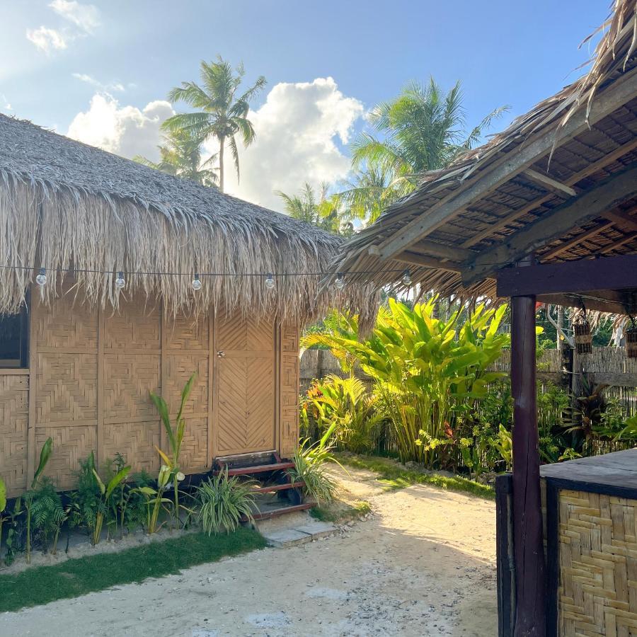Siargao Tropic Hostel General Luna  Εξωτερικό φωτογραφία