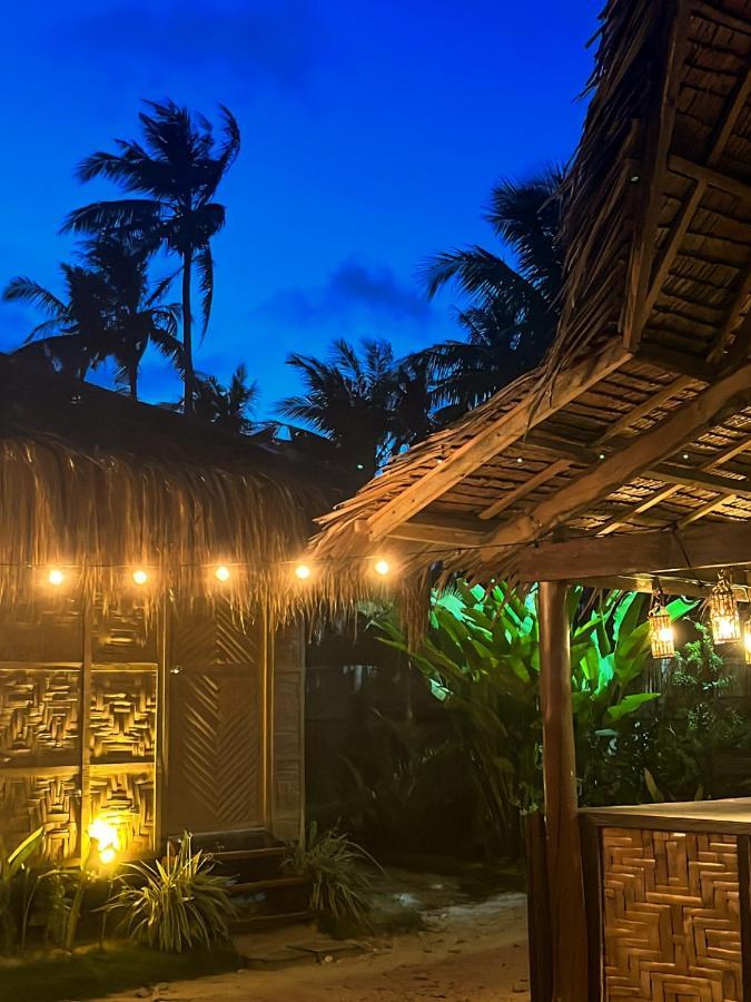Siargao Tropic Hostel General Luna  Εξωτερικό φωτογραφία