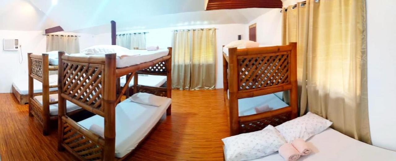 Siargao Tropic Hostel General Luna  Εξωτερικό φωτογραφία