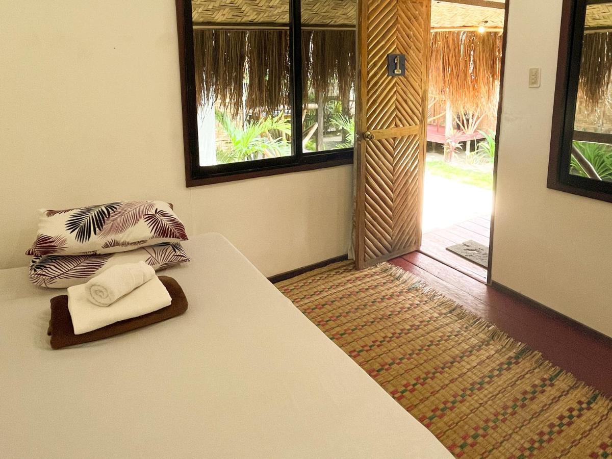 Siargao Tropic Hostel General Luna  Εξωτερικό φωτογραφία